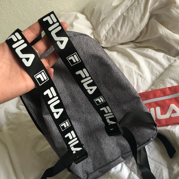 mini Fila Backpack ( SOLD ) - Picture 3 of 3